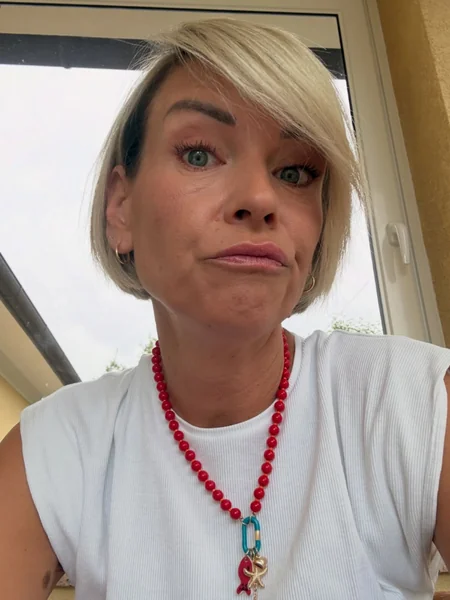 Blonde Bob with Long Side Fringe