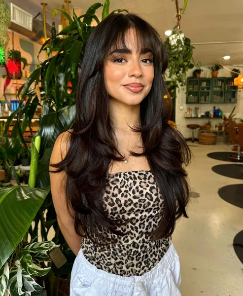 Long Butterfly Layers with Full Bangs