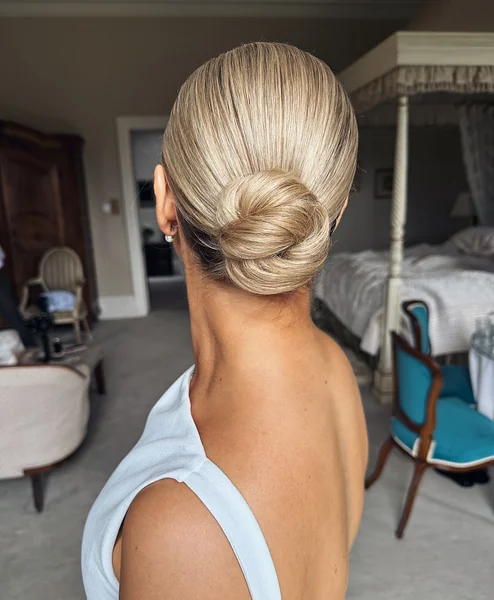 Sleek Back Knot Bun for Weddings