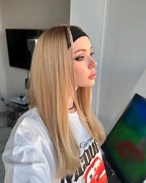 Black Headband With Thin Braid