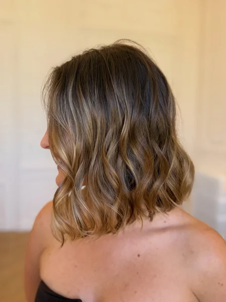 Inverted Wavy Long Bob with Balayage
