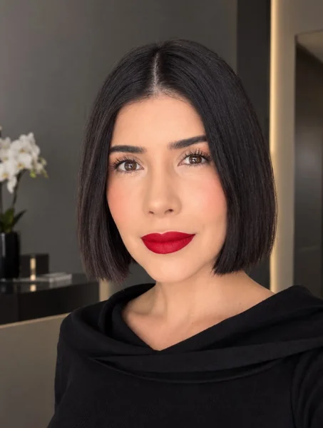 Glossy Blunt Bob with Middle Part