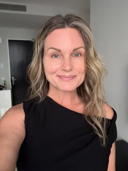Beachy Blonde Waves