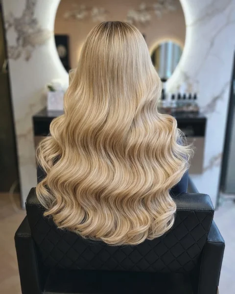 Hollywood Waves