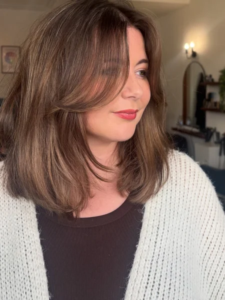 Rachel-Inspired Mid-Length Layers