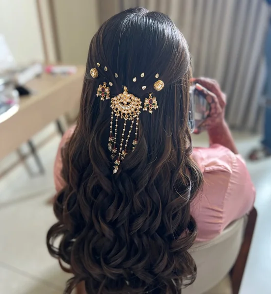 Open Curls With Kundan Hair Jewelry