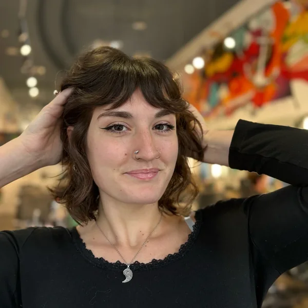 Shaggy Wavy Bob with Wispy Bangs