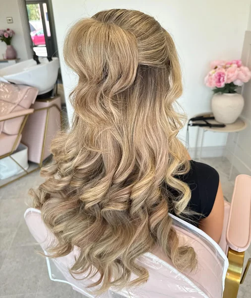 Half-Up Bump with Hollywood Curls