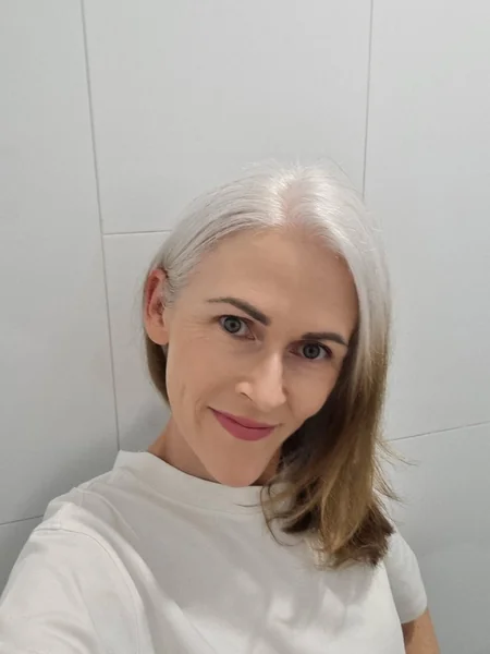 Side-Part Silver Blend
