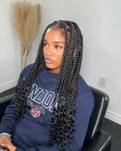 Jumbo Knotless Braids with Curly Ends