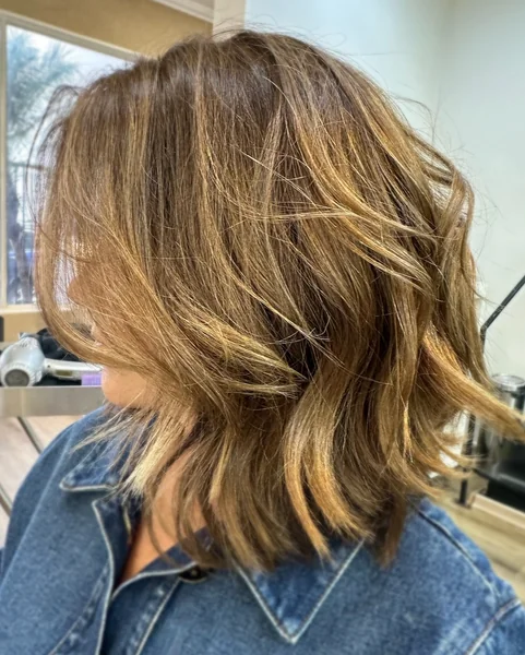 Choppy Layered Lob with Caramel Highlights