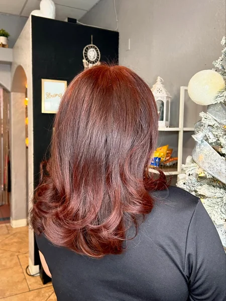 Medium Layers with Flipped Ends in Copper Red