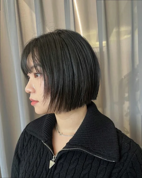 Blunt Baby Bob for Straight Hair