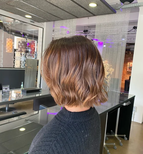 Wavy Bob with Caramel Balayage