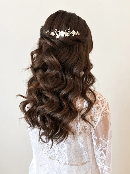 Half-Up Curls with Floral Comb