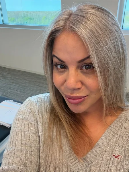 Smoky Gray Blended Lob