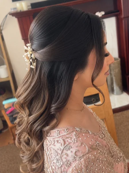 Pearl Clip Half-Up Curls