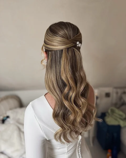 Sleek Crossover with Pearl Pin