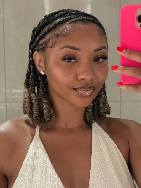 Short Blonde Two-Tone Twist Bob