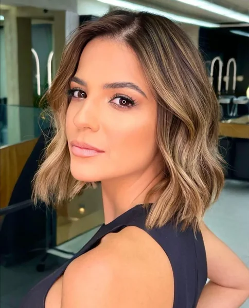 Angled Wavy Long Bob with Caramel Highlights
