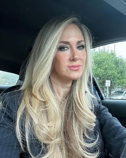 Long Layered Blowout