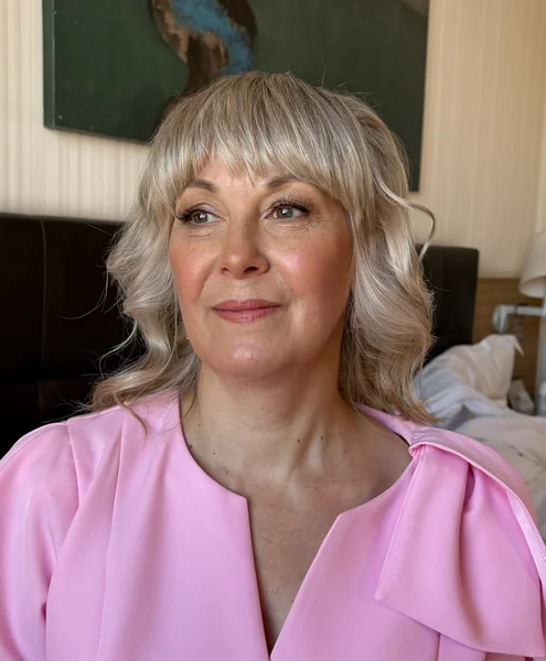 Soft Curls with a Wispy Fringe