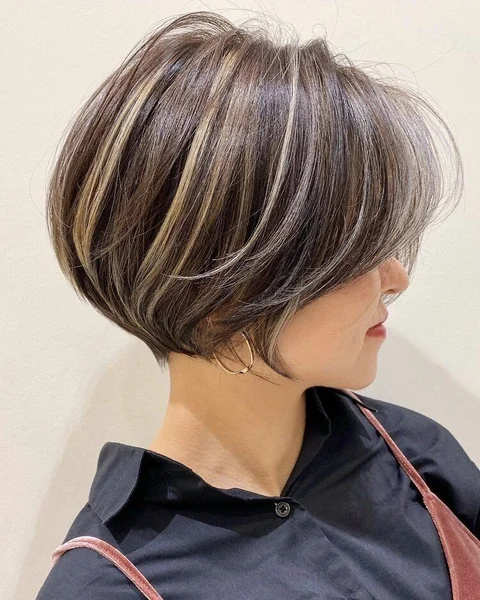 Stacked Bob with Highlights