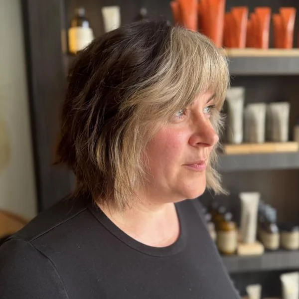 Two-Tone Shaggy Bob