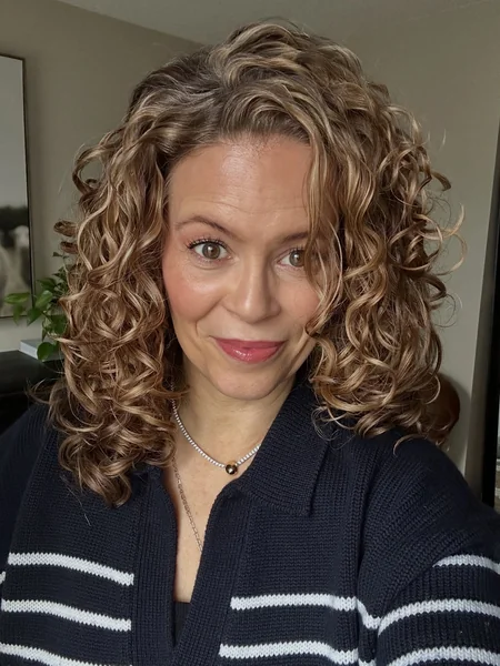 Honey-Highlighted Ringlets