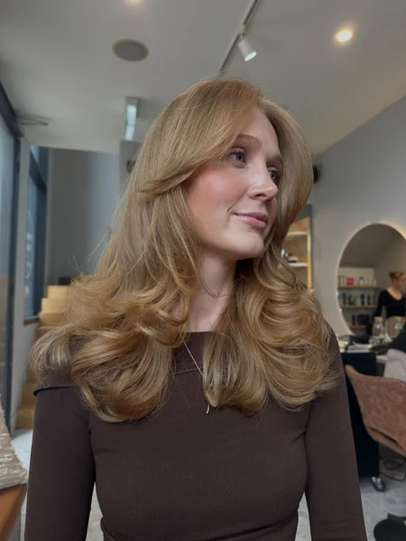 Strawberry Blonde Supermodel Blowout