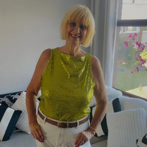 Platinum Bob with Blunt Bangs