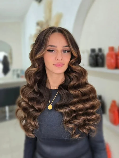 Long Wavy Hairstyle for Dark Hair