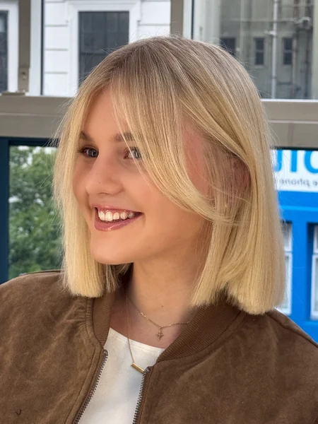 Buttery Lob with Curtain Bangs