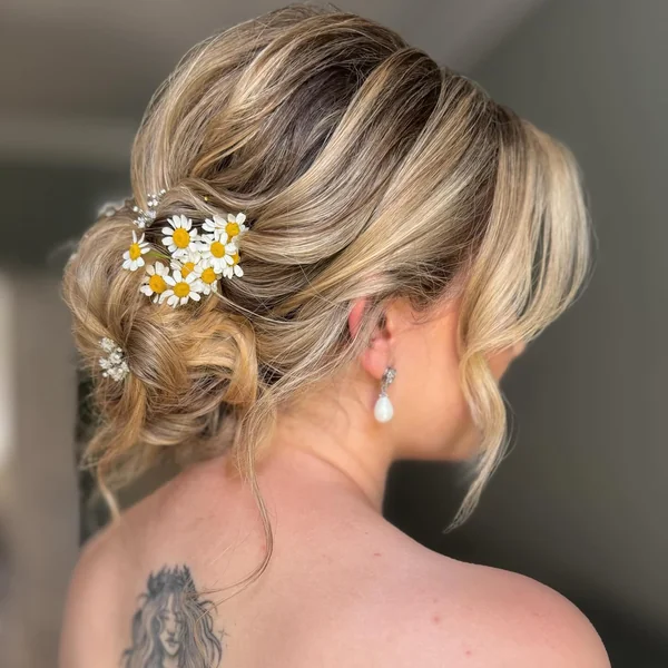 Daisy Bun
