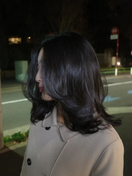 Glossy Black Layered Cut