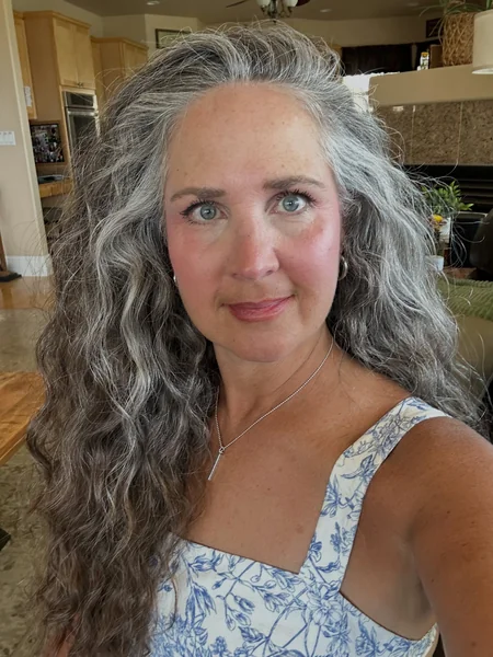 Long Natural Gray Waves