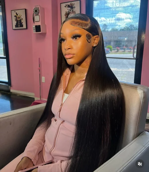Sculpted Edges Side Part