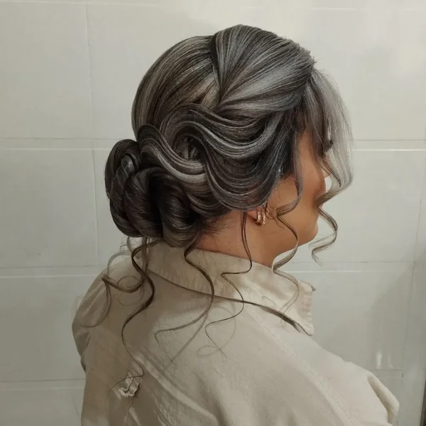Vintage Finger Wave Side Bun