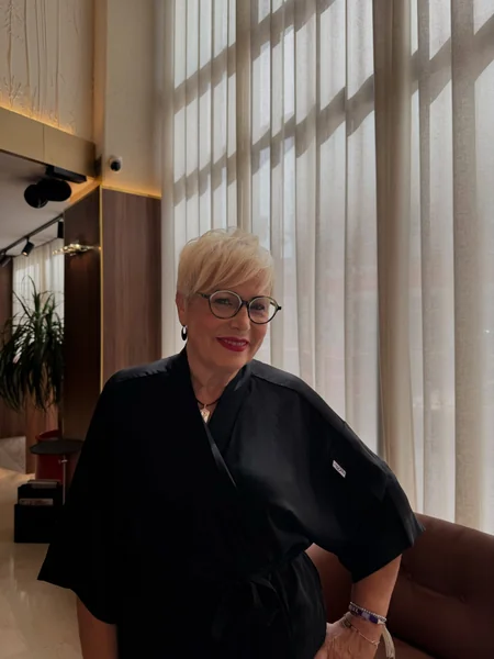 Blonde Pixie with Side Fringe