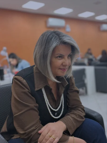 Silver Angled Bob