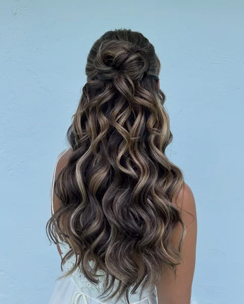 Top Knot Half-Up