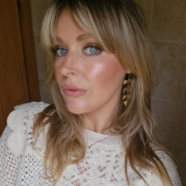 Shag with Wispy Bangs