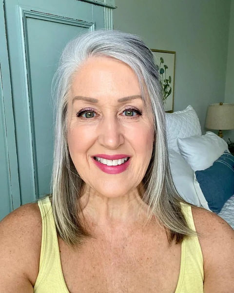 Sleek Silver Lob