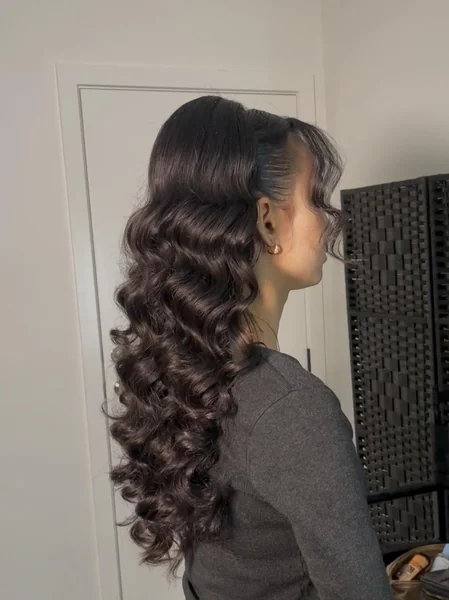 Wavy Ponytail Hairstyle