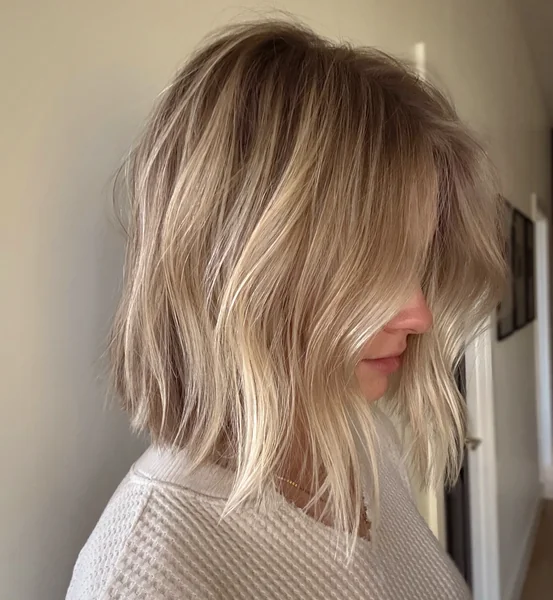 Shaggy Bob with Long Fringe