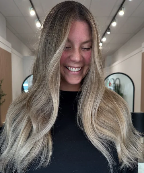 Root Melt to Blonde