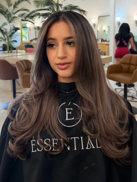 Mushroom Brown Long Blowout