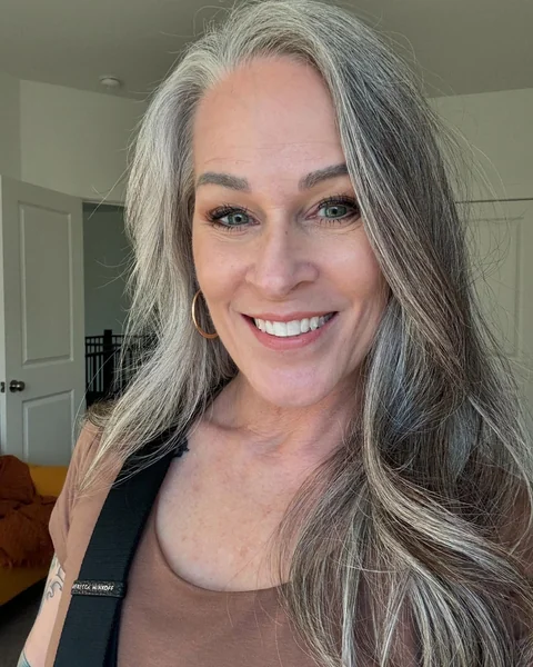Long Silver Blended Layers
