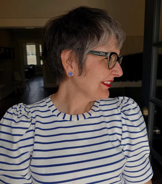 Short Shag with Gray Fringe