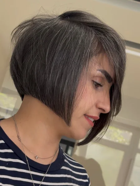 Short Bob with Side Fringe